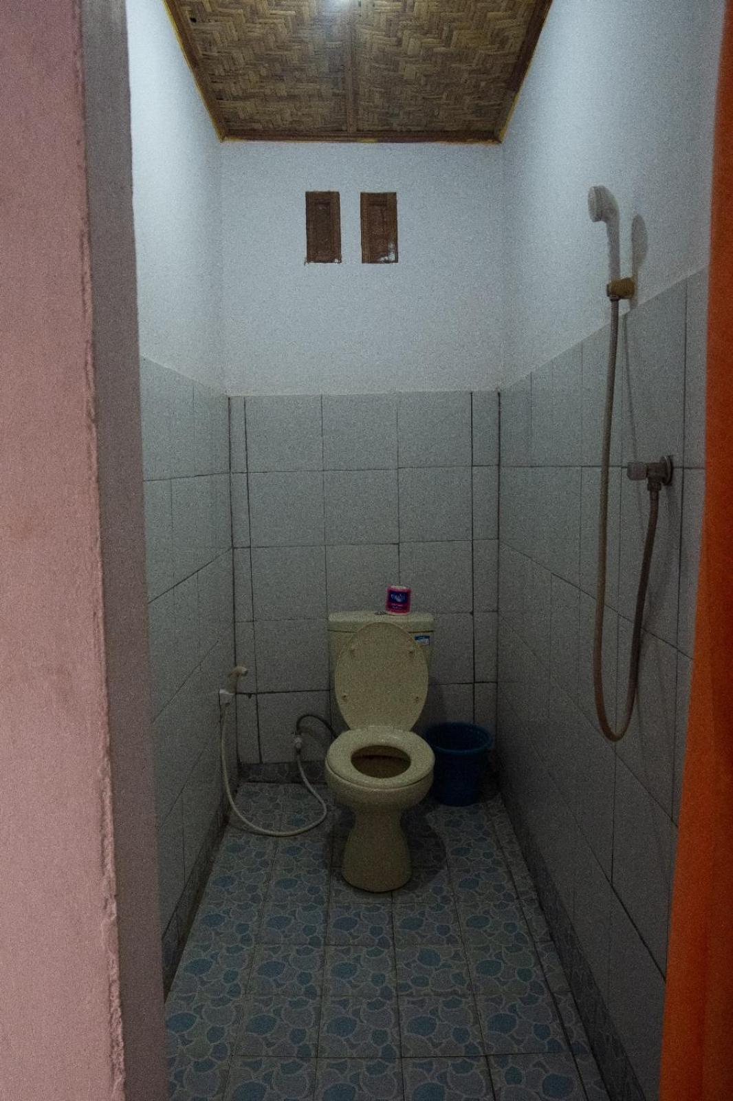 Ramdan Homestay Kuta  Kültér fotó