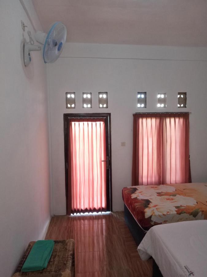 Ramdan Homestay Kuta  Kültér fotó